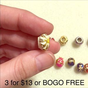 SALE 3/$13 Artisan "Faberge" Easter egg bead